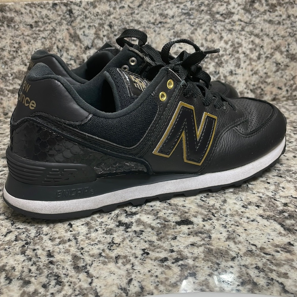 Women’s New Balance 574 Sneakers